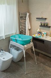 Cavalletto OKBABY Per Vaschetta Onda - Metallo Pieghevole, Portata 15 Kg | Supporto Lavaggio Bimbi